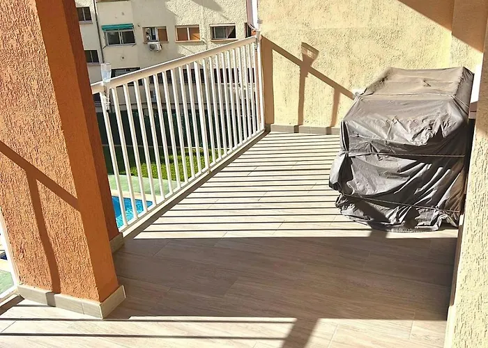 Don Paco アパート *